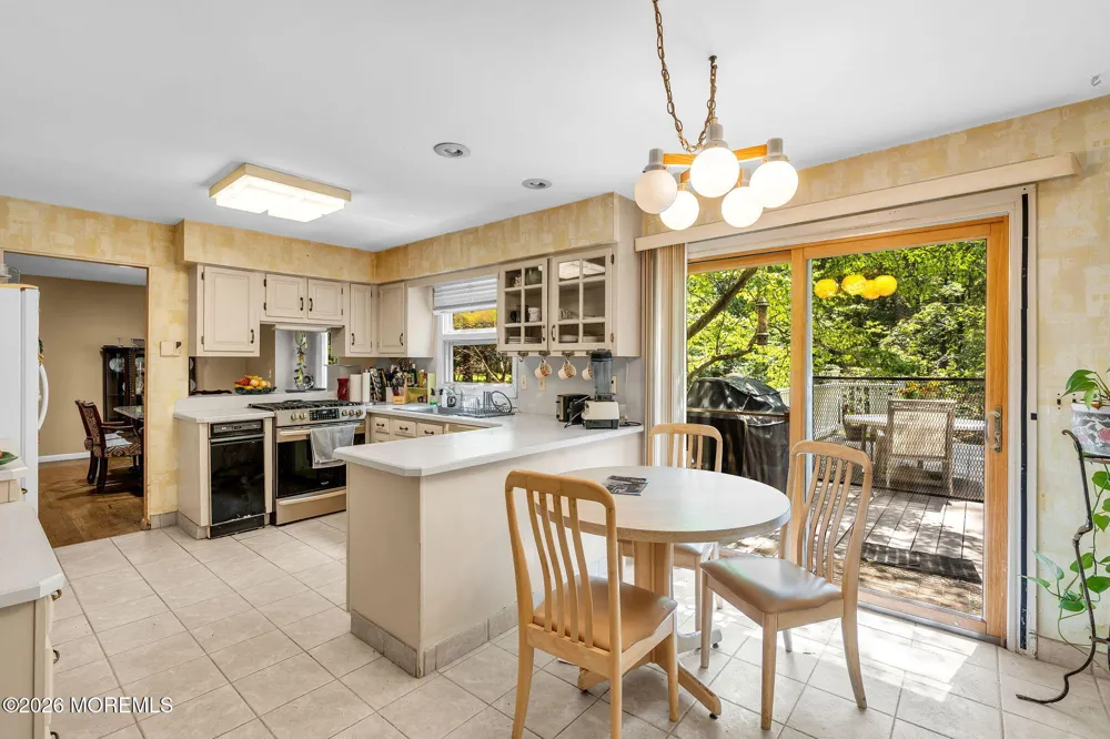 2528 Whitesville Road Toms River, NJ 08755