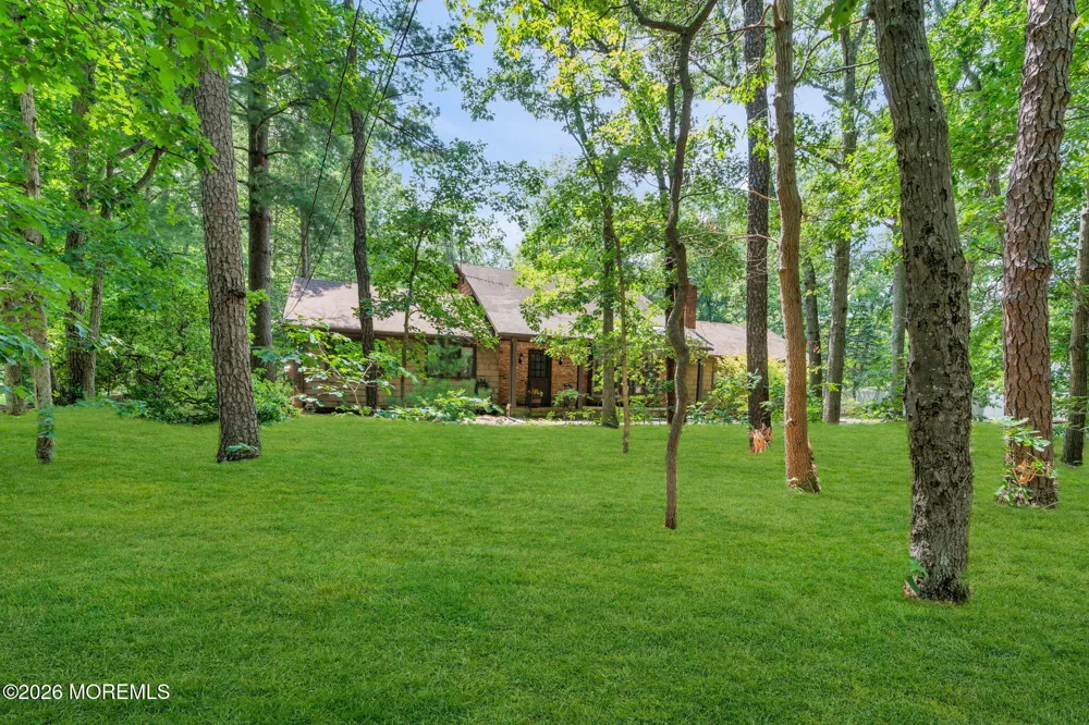 2528 Whitesville Road Toms River, NJ 08755