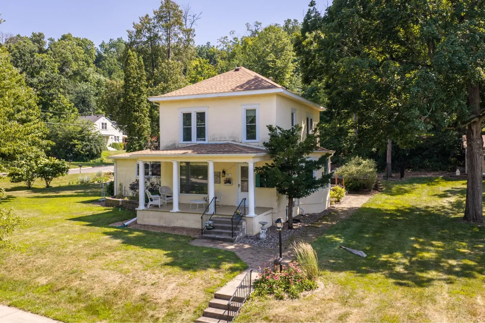 201 W Colvill Street Cannon Falls, MN 55009