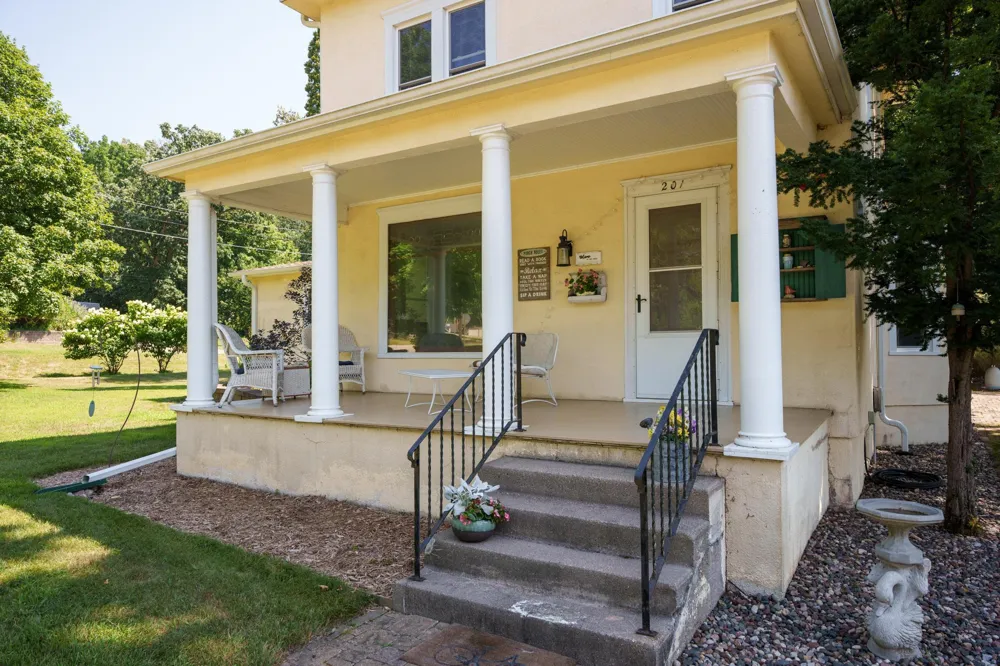 201 W Colvill Street Cannon Falls, MN 55009