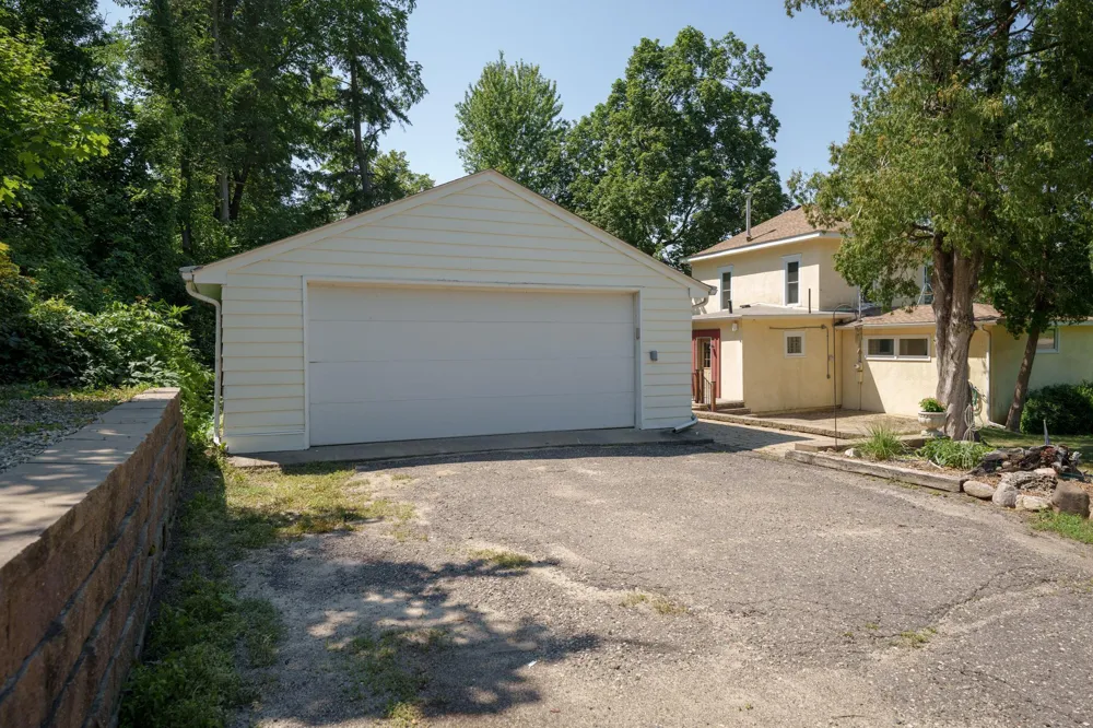 201 W Colvill Street Cannon Falls, MN 55009