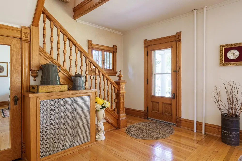 201 W Colvill Street Cannon Falls, MN 55009