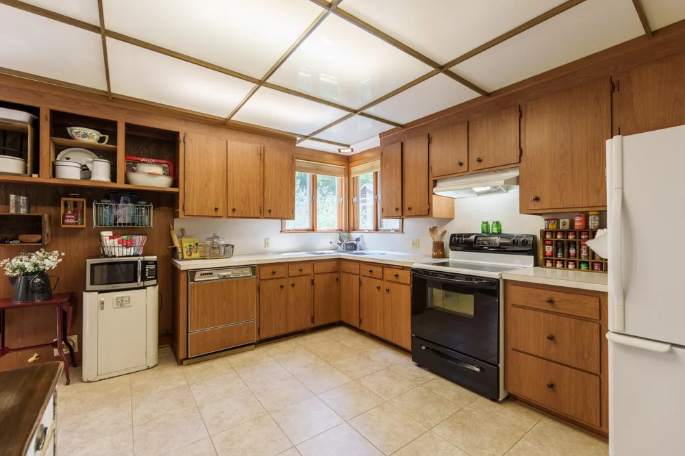 201 W Colvill Street Cannon Falls, MN 55009
