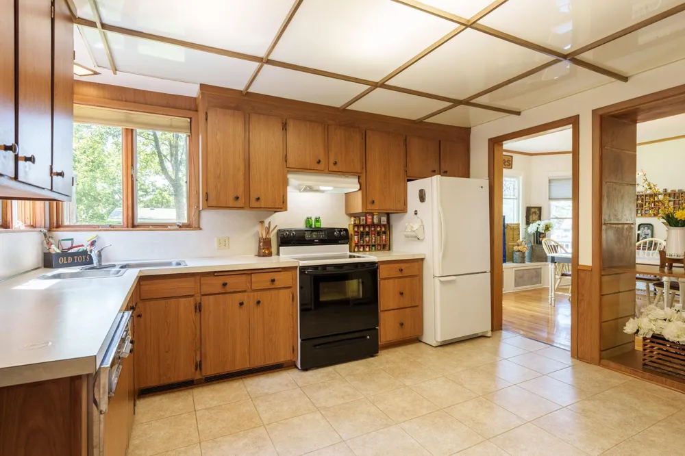 201 W Colvill Street Cannon Falls, MN 55009