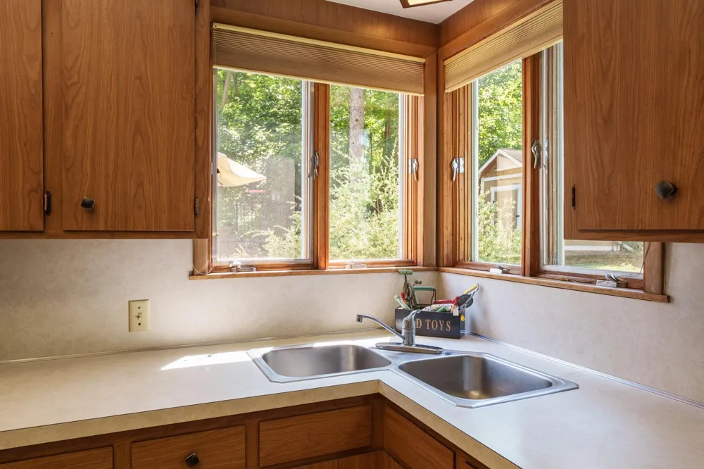 201 W Colvill Street Cannon Falls, MN 55009
