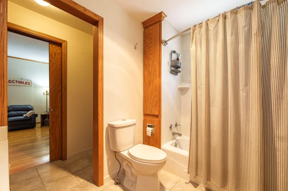 201 W Colvill Street Cannon Falls, MN 55009