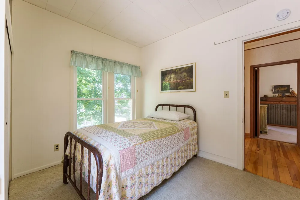 201 W Colvill Street Cannon Falls, MN 55009