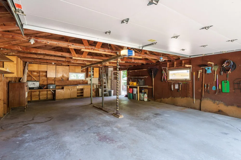 201 W Colvill Street Cannon Falls, MN 55009