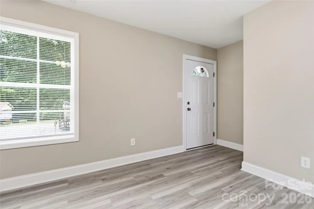412 E Mclelland Avenue Mooresville, NC 28115