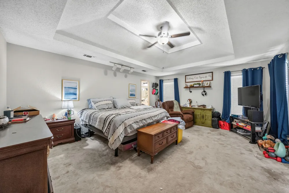 1223 Heather Street Grapevine, TX 76051