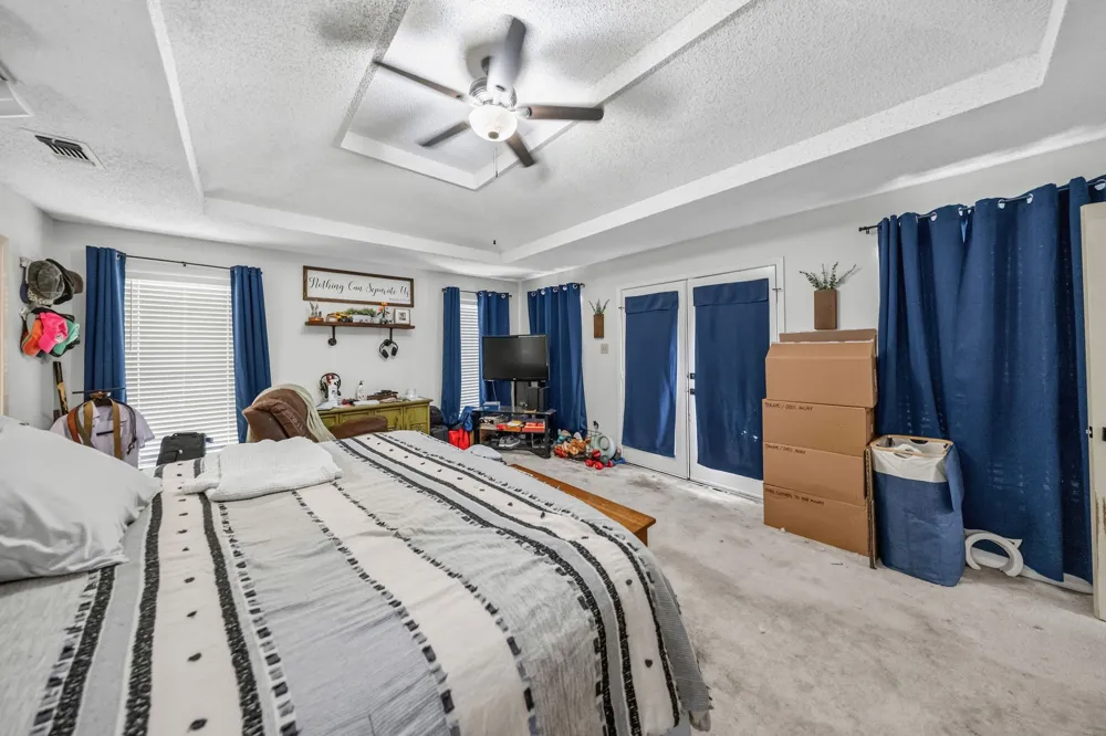 1223 Heather Street Grapevine, TX 76051