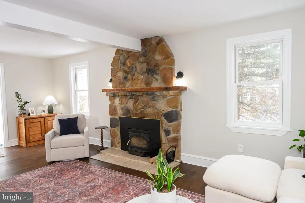 220 BALLIGOMINGO ROAD Conshohocken, PA 19428