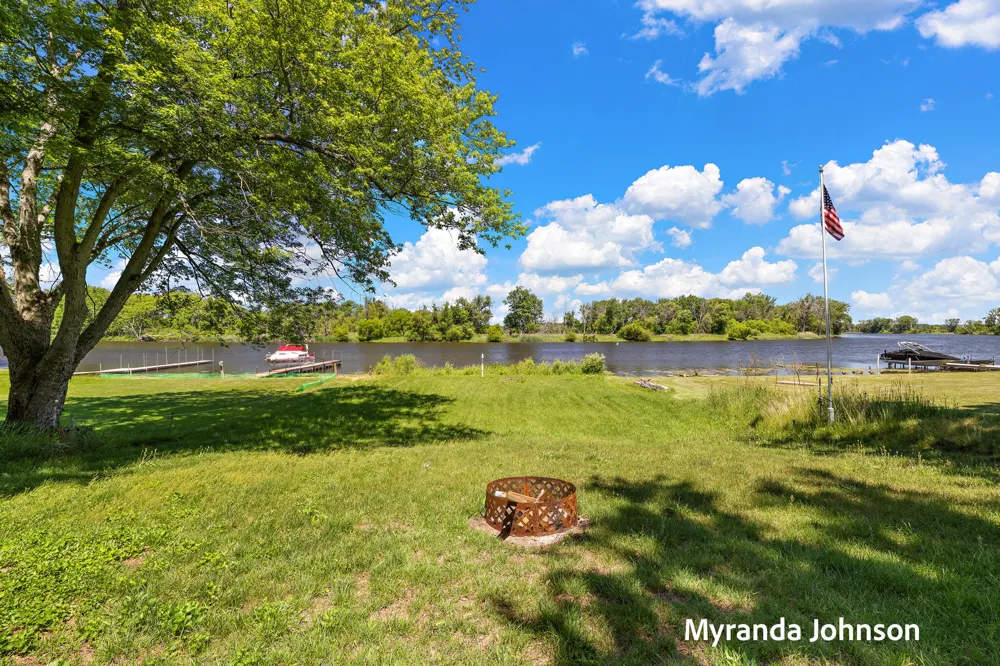 14661 Mercury Drive Grand Haven, MI 49417