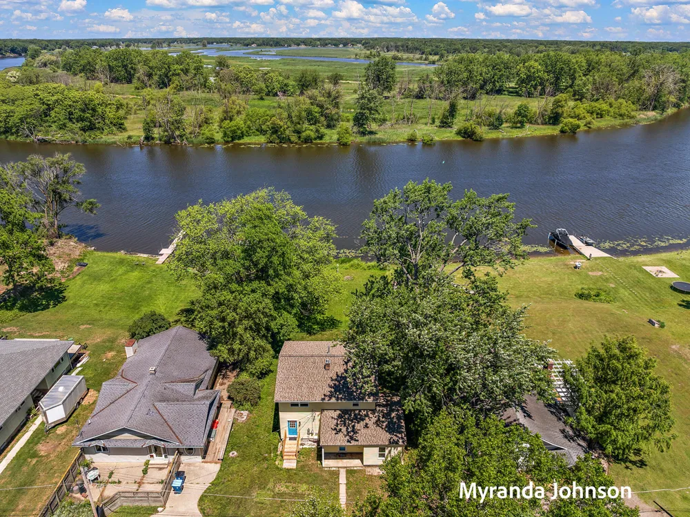 14661 Mercury Drive Grand Haven, MI 49417