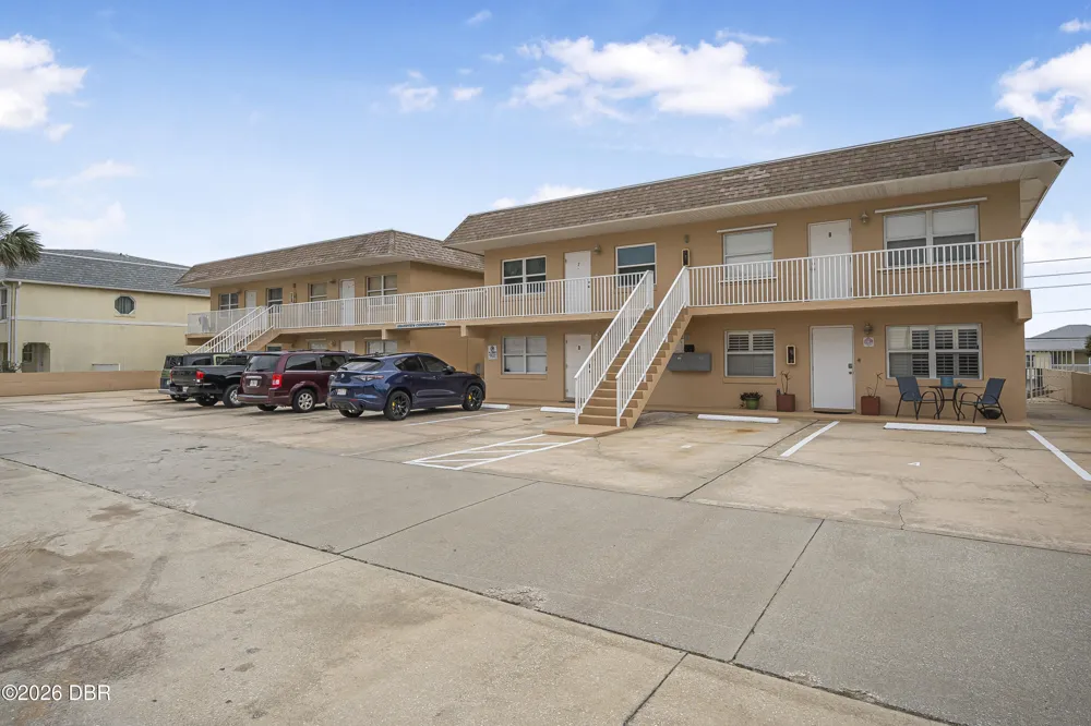 3724 S Atlantic Avenue #30 Daytona Beach Shores, FL 32118