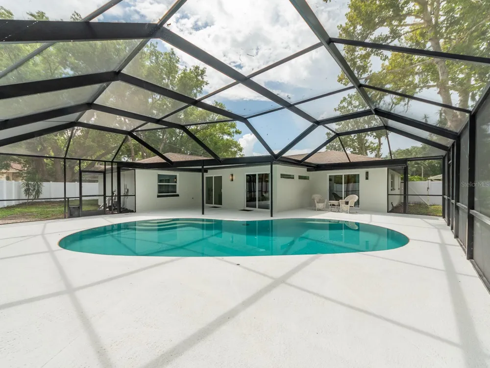 1967 CASTILLE DRIVE Dunedin, FL 34698