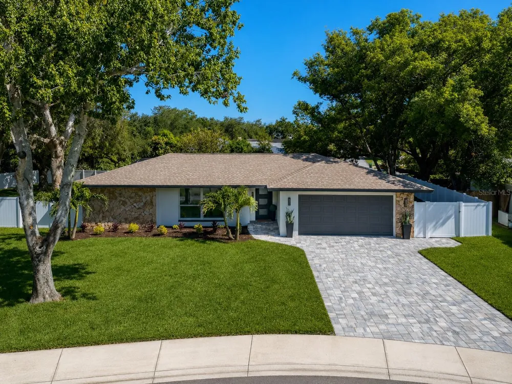 1967 CASTILLE DRIVE Dunedin, FL 34698