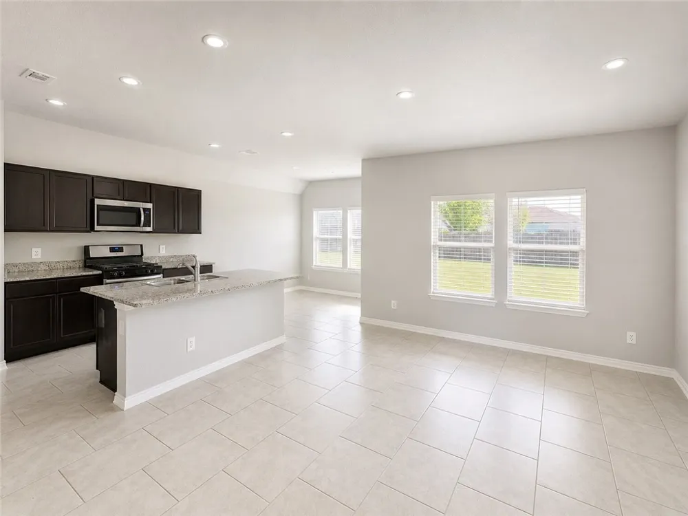 3922 Jayden Drive Corpus Christi, TX 78410