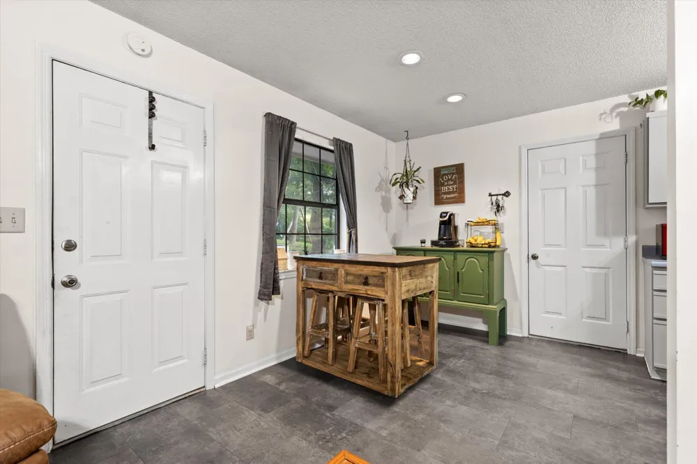 1884 Peavine Road Rock Spring, GA 30739