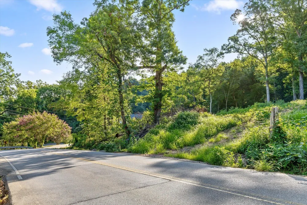 6833 Big Ridge Road Hixson, TN 37343