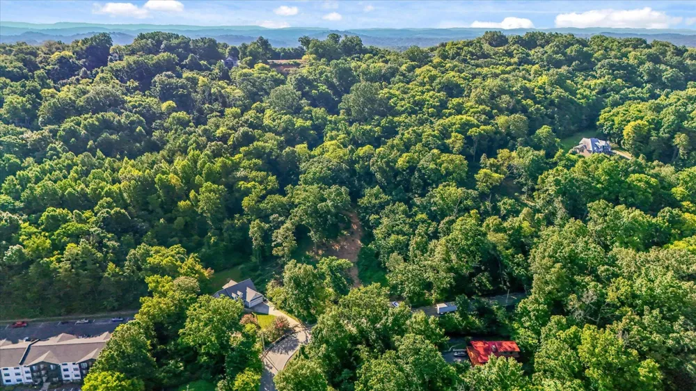6833 Big Ridge Road Hixson, TN 37343