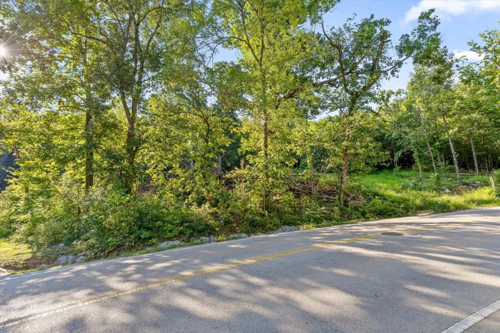 6833 Big Ridge Road Hixson, TN 37343