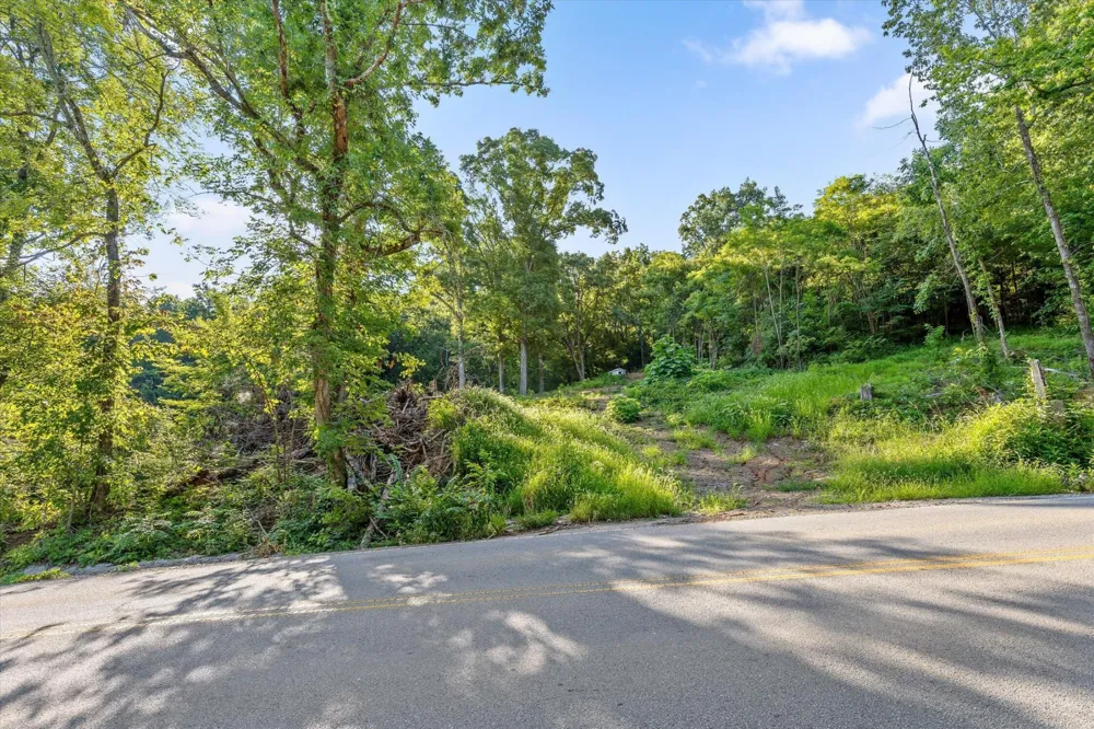 6833 Big Ridge Road Hixson, TN 37343
