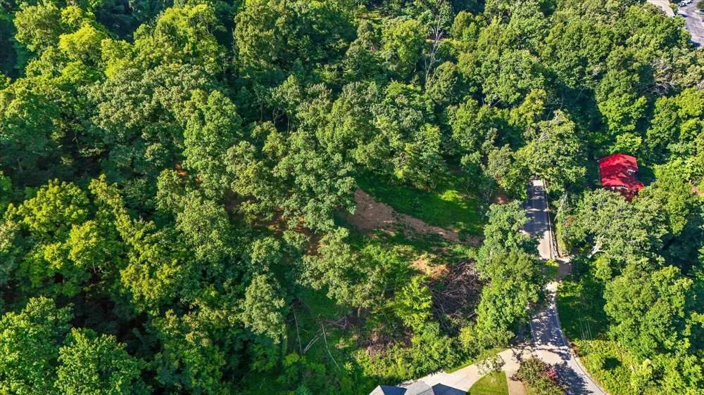 6833 Big Ridge Road Hixson, TN 37343