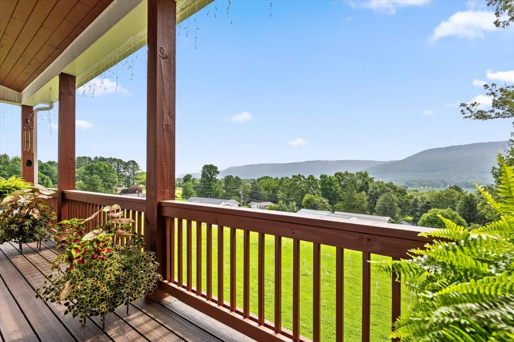 720 Turner Road Whitwell, TN 37397