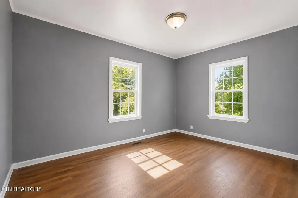 4737 Roane State Highway Rockwood, TN 37854