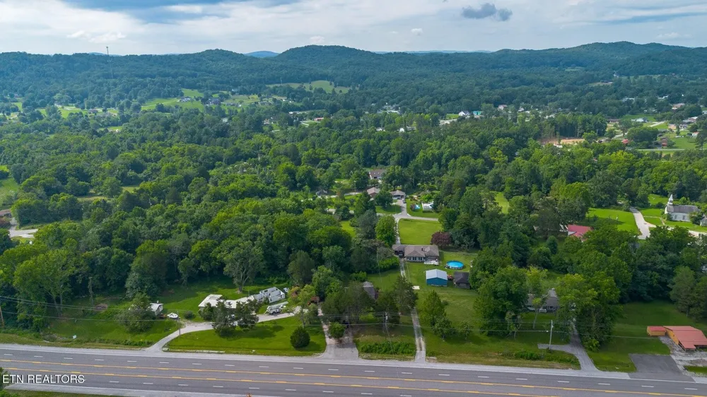 4737 Roane State Highway Rockwood, TN 37854