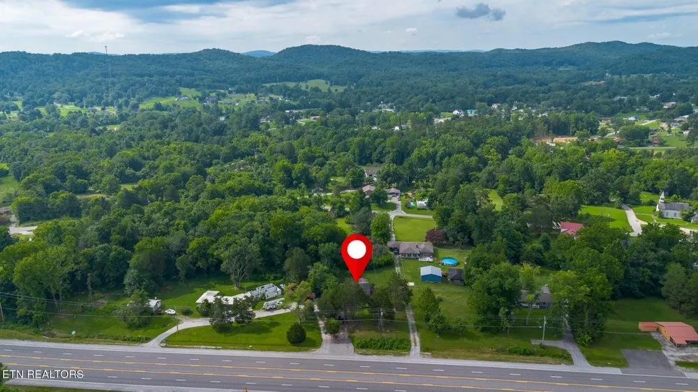 4737 Roane State Highway Rockwood, TN 37854