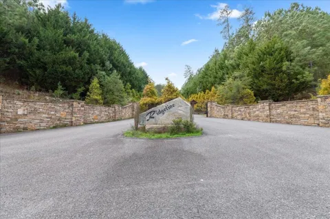7 Skyline Drive