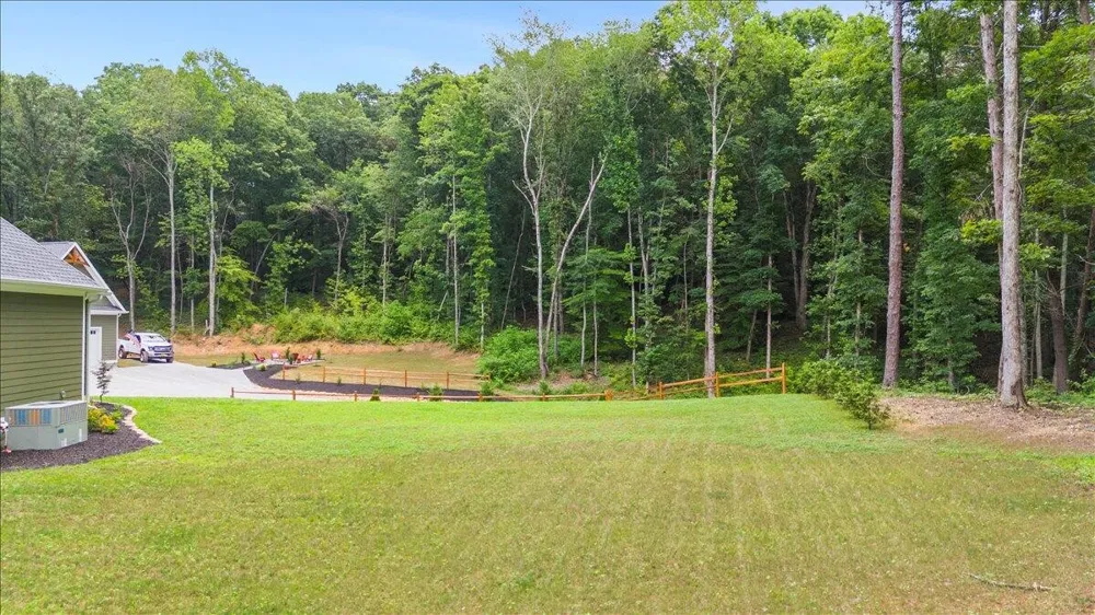 3710 River Road Decatur, TN 37322