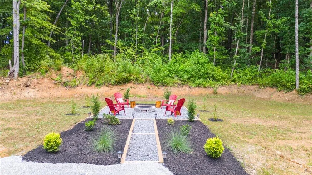 3710 River Road Decatur, TN 37322