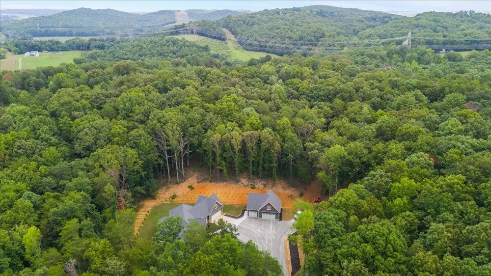 3710 River Road Decatur, TN 37322