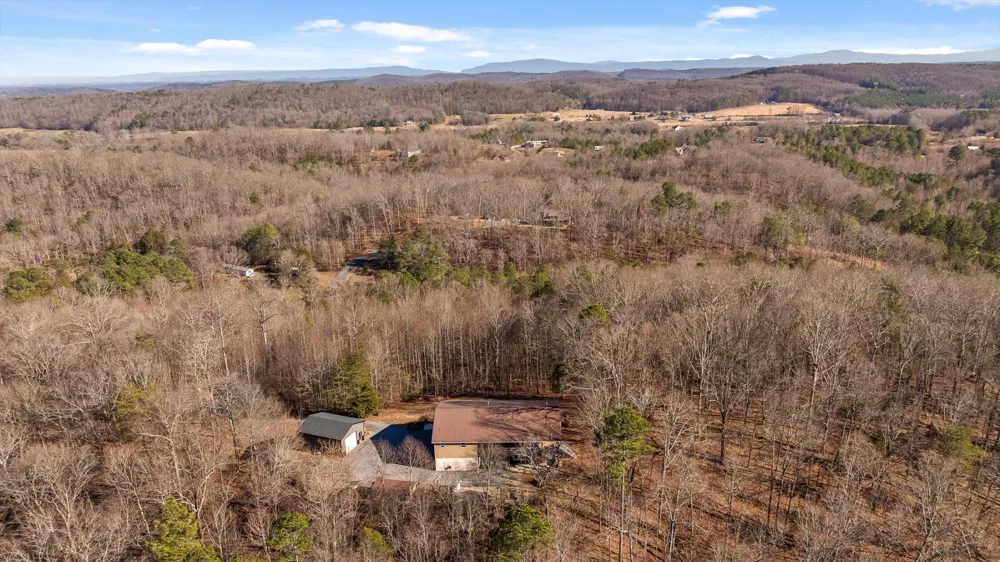 2434 Sugar Creek Road SE Georgetown, TN 37336