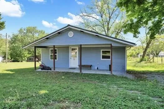 114 Chapel Avenue Sweetwater, TN 37874