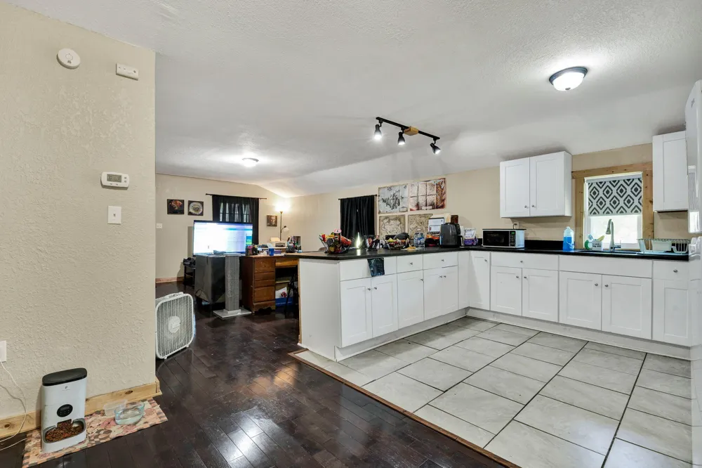 114 Chapel Avenue Sweetwater, TN 37874