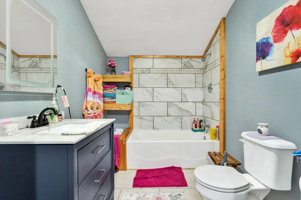 114 Chapel Avenue Sweetwater, TN 37874