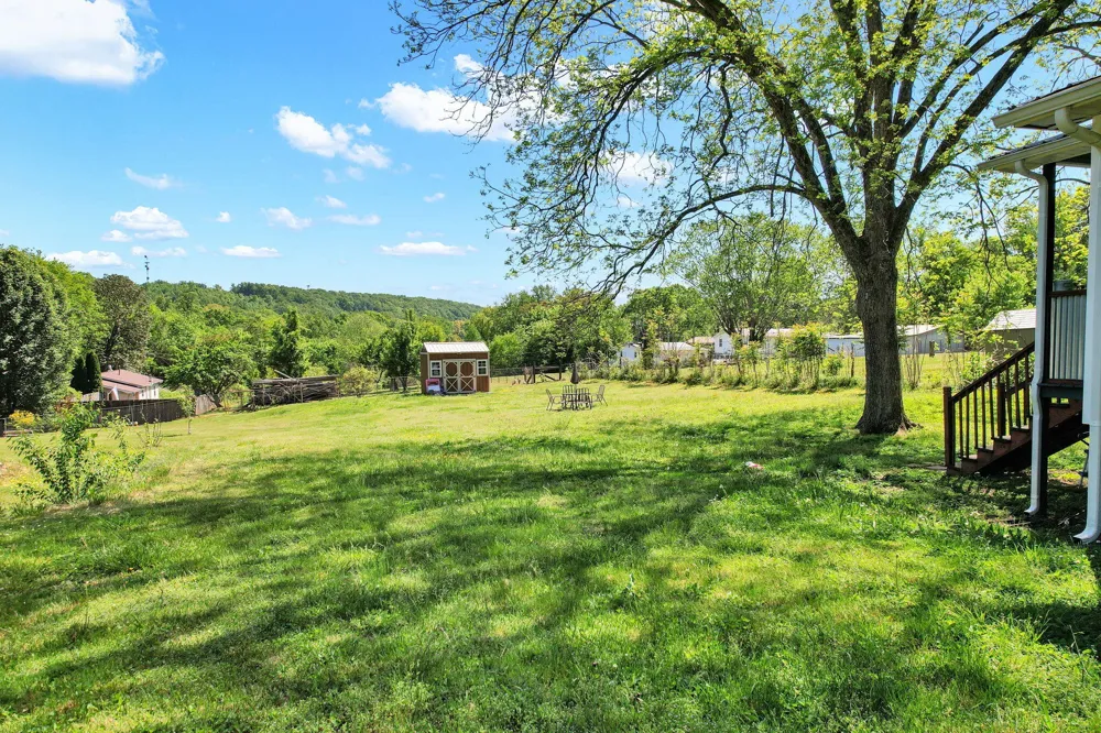 114 Chapel Avenue Sweetwater, TN 37874