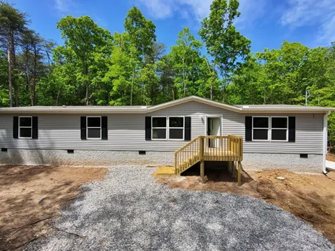 321 Lakeside Drive