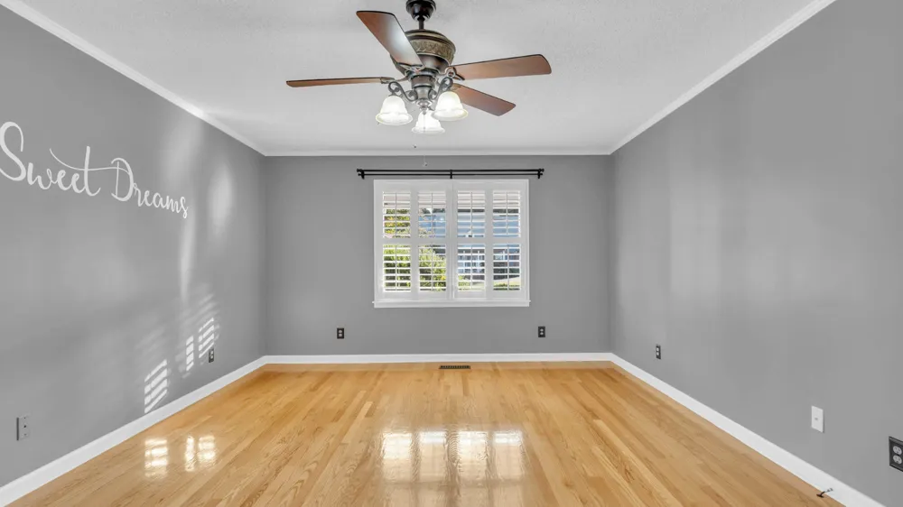 3046 Hawthorne Street Athens, TN 37303