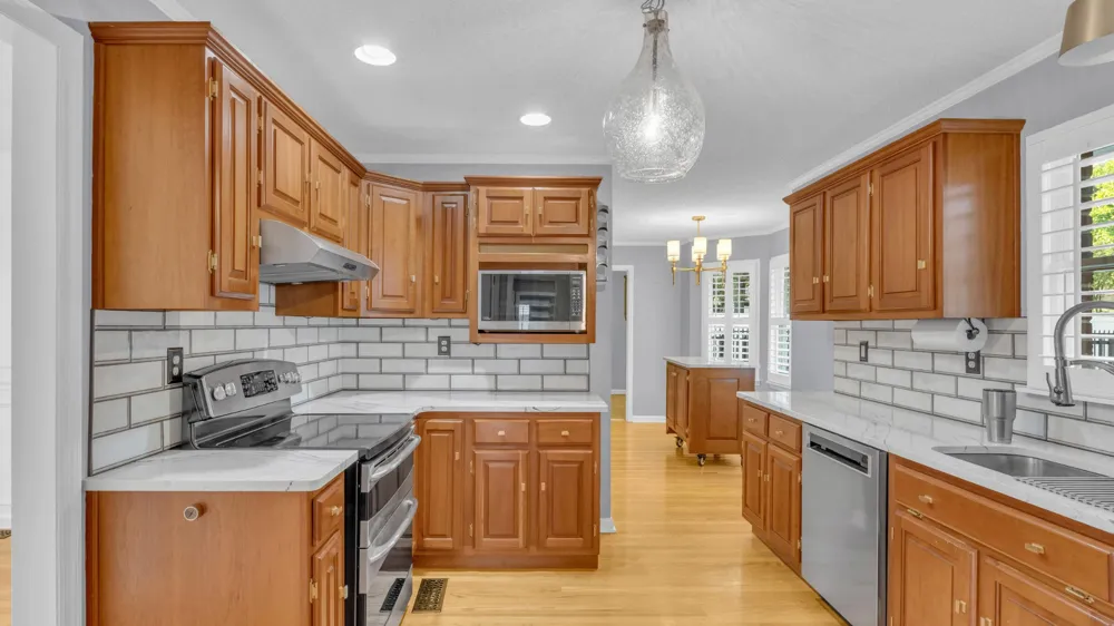 3046 Hawthorne Street Athens, TN 37303