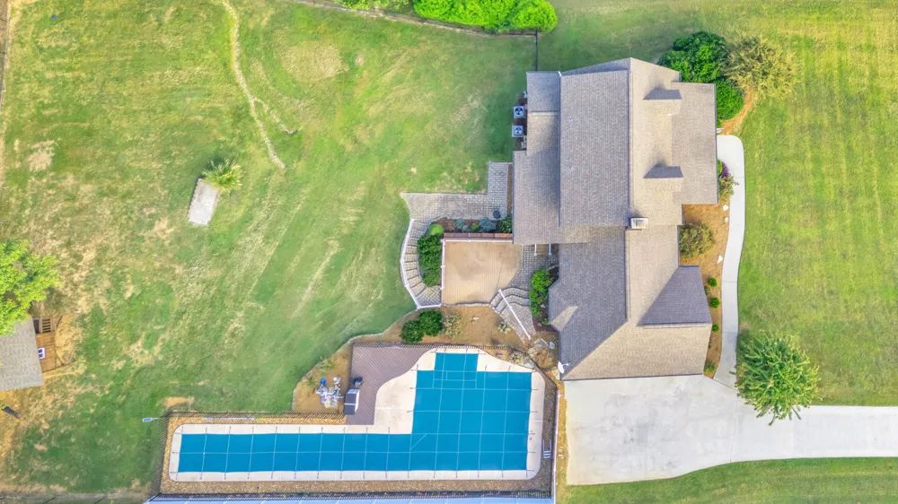 3046 Hawthorne Street Athens, TN 37303