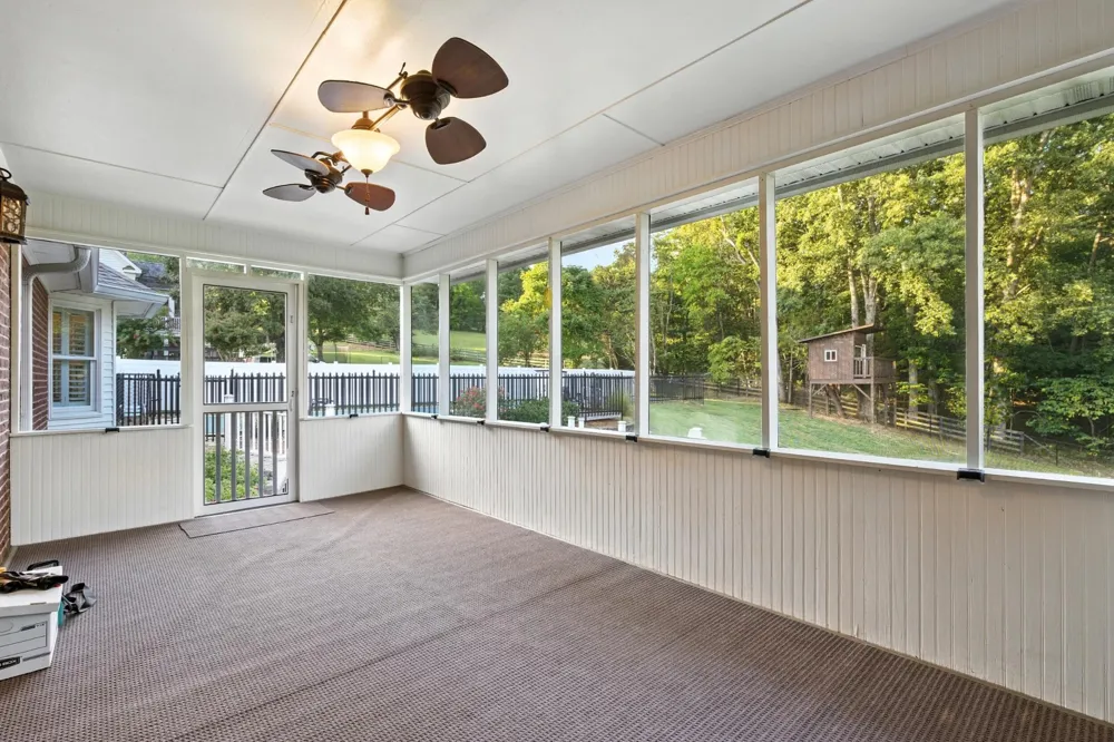 3046 Hawthorne Street Athens, TN 37303