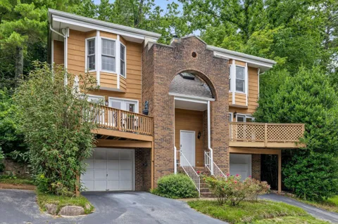 531 Winterview Lane