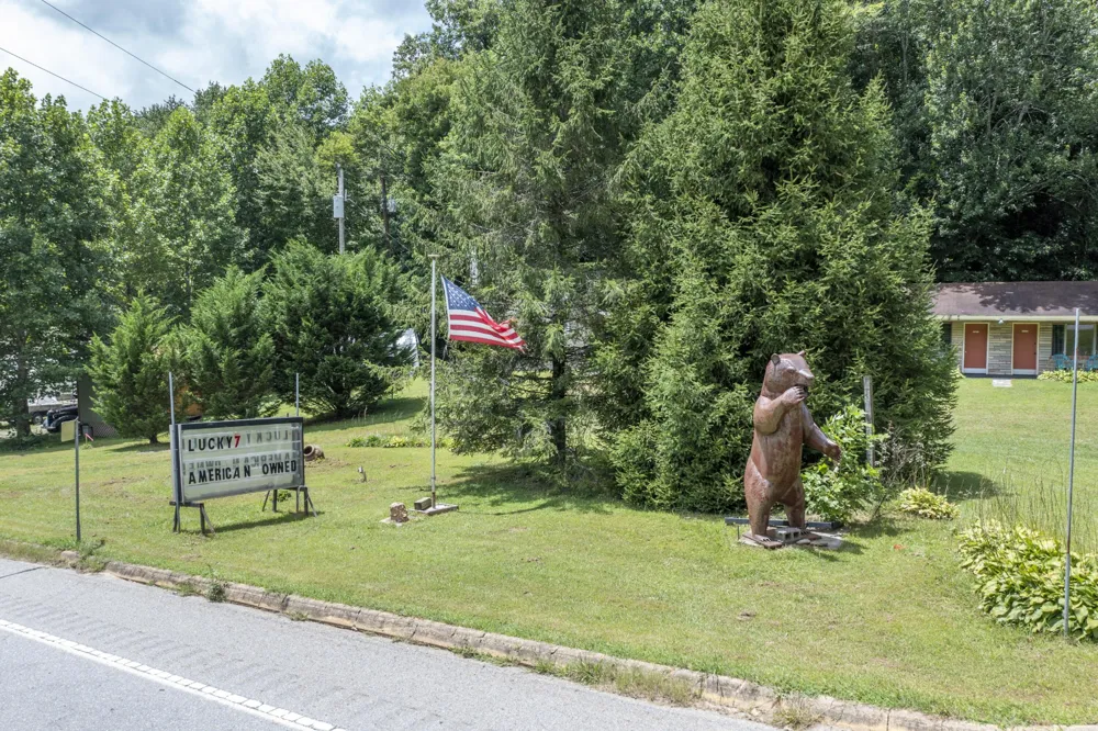 19853 U.S. 64 Murphy, NC 28906