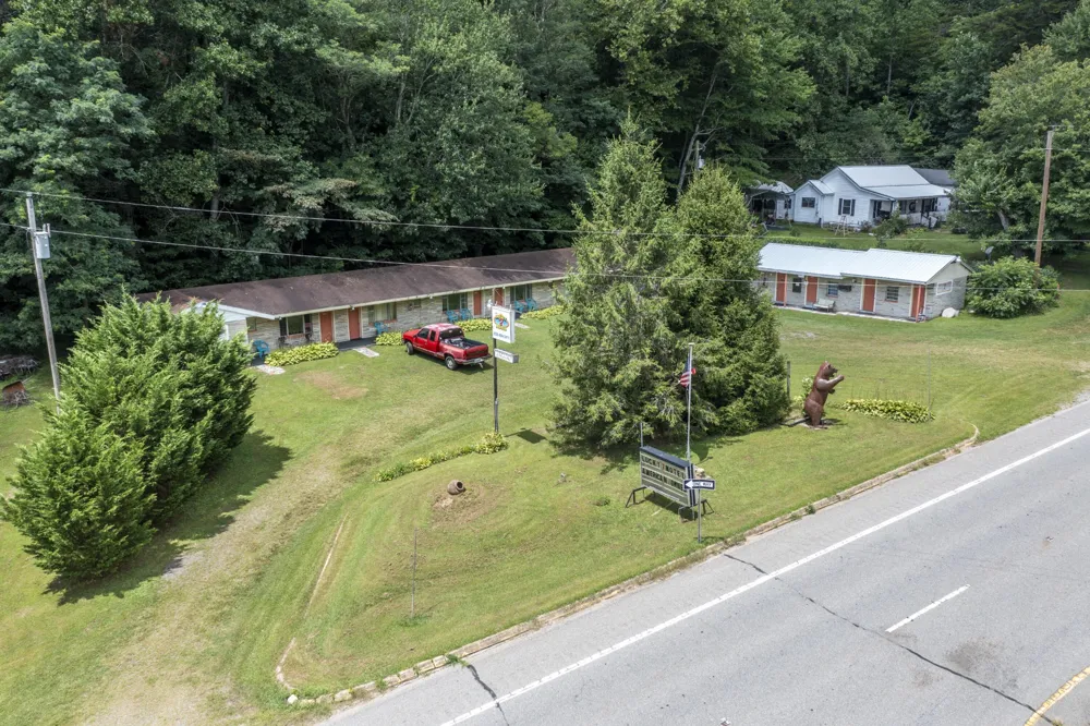 19853 U.S. 64 Murphy, NC 28906