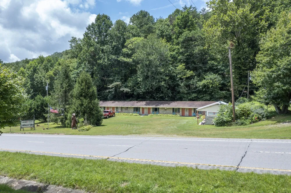 19853 U.S. 64 Murphy, NC 28906